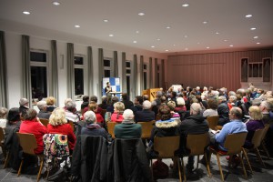 Christliche Gemeinden wollen Flüchtlinge willkommen heißen.