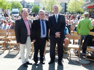 Pfr. Boes, Pastor Jung und Pfr. Münker vor dem Open-Air-Gottesdienst