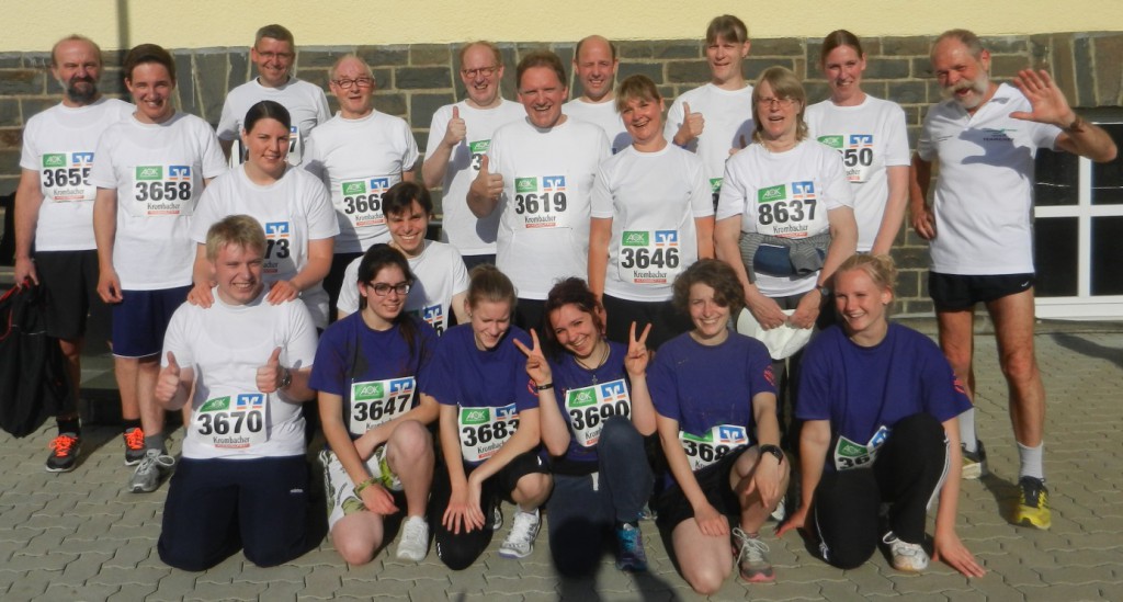 Gruppenfoto vor dem Start zum 12. Firmenlauf